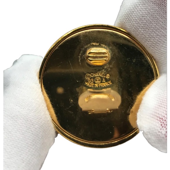 Chanel Baroque Embellished CC Clip-On Earrings - Picture 4 of 4